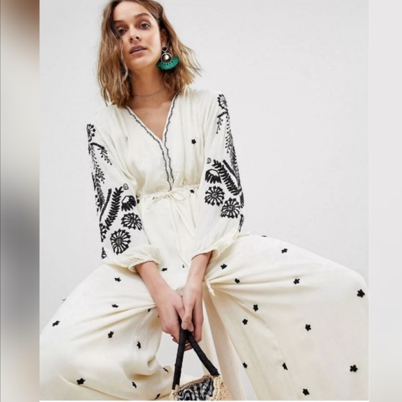 Free People Women's Embroidered Wide Leg Jumpsuit Ivory 3/4 Sleeves Size Small - Picture 4 of 16